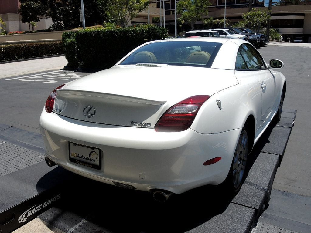 Used 2005 Lexus SC 430 Convertible w/ Preferred Accessory Pkg RWD image 8