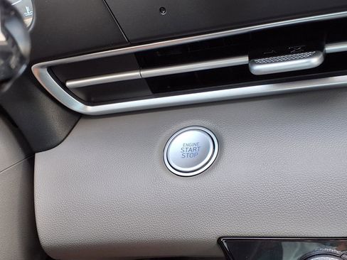 Used 2026 Hyundai Elantra Sport image 27