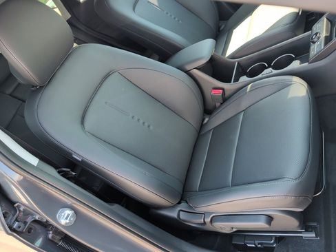 New 2026 Hyundai Kona Limited FWD image 28