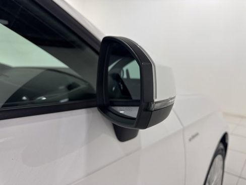 Used 2016 Audi A3 e-tron Premium w/ 17" Wheel Package image 26