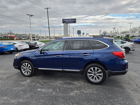 Used 2017 Subaru Outback 2.5i Touring AWD/4WD image 31