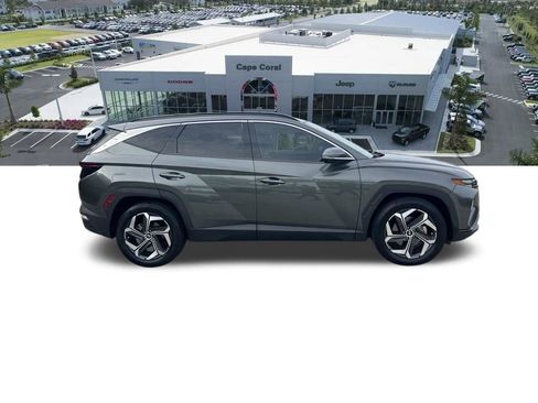 Used 2022 Hyundai Tucson Limited FWD image 12