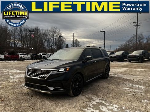 Used 2024 Kia Carnival SX image 1