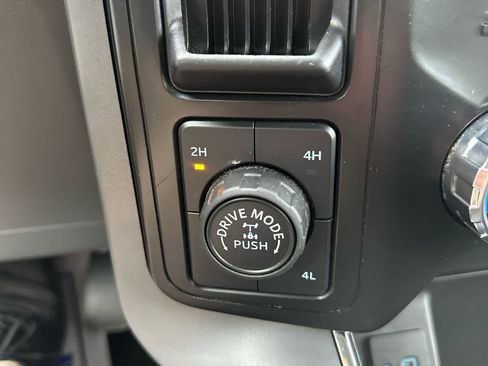 Used 2024 Ford F150 XLT w/ Mobile Office Package image 19