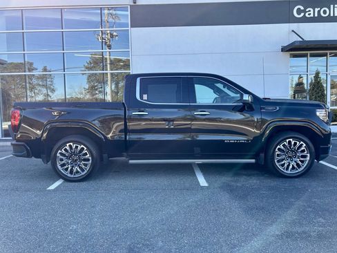 Used 2023 GMC Sierra 1500 Denali Ultimate image 13