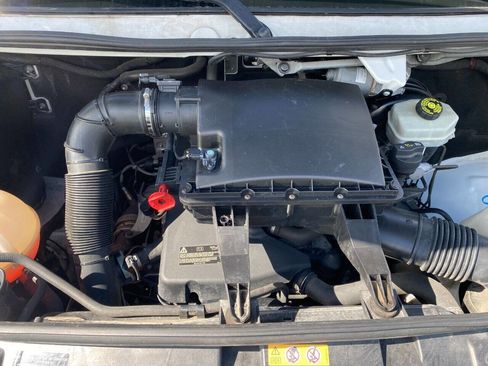 Used 2014 Mercedes-Benz Sprinter 3500 image 34