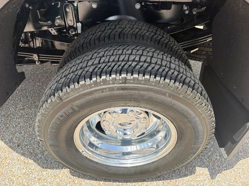 New 2026 Ford F350 Platinum w/ Platinum Plus Package AWD/4WD image 12