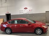 Used 2014 Nissan Altima 2.5 S image 2