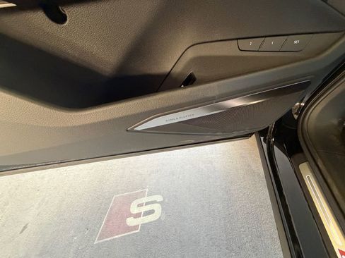 Used 2024 Audi Q8 e-tron Prestige w/ Prestige Package image 13