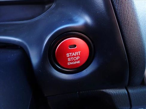 Used 2018 MAZDA MAZDA3 Touring FWD image 25