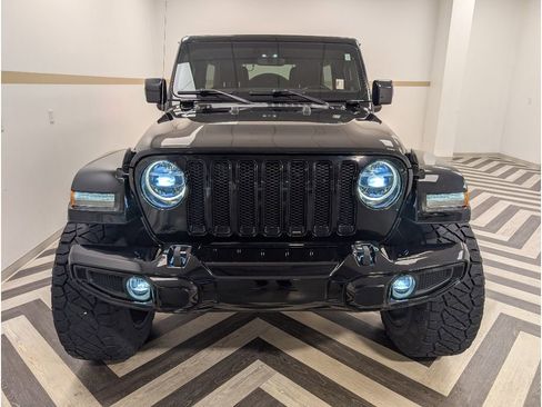 Used 2022 Jeep Wrangler Unlimited Sahara AWD/4WD image 27