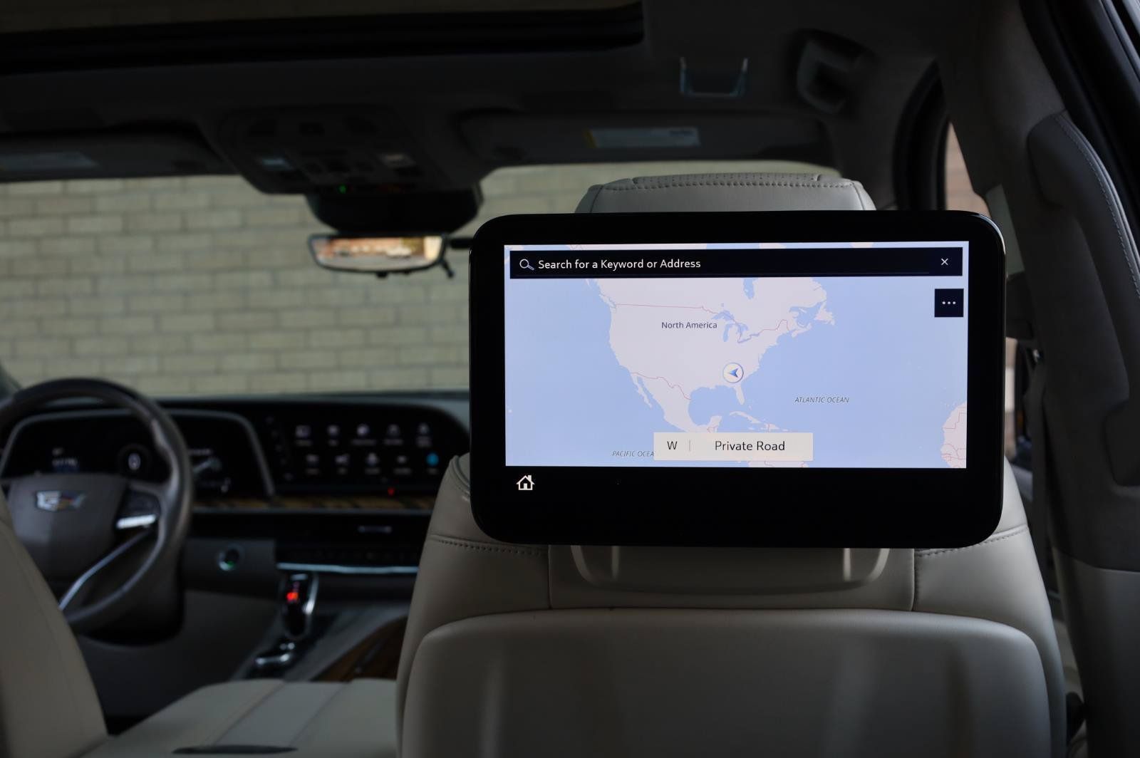 Used 2021 Cadillac Escalade Premium Luxury Platinum w/ LPO, Floor Liner Package AWD/4WD image 35