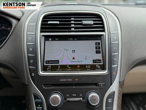 Used 2016 Lincoln MKX Reserve w/ Luxury Package FWD image 23