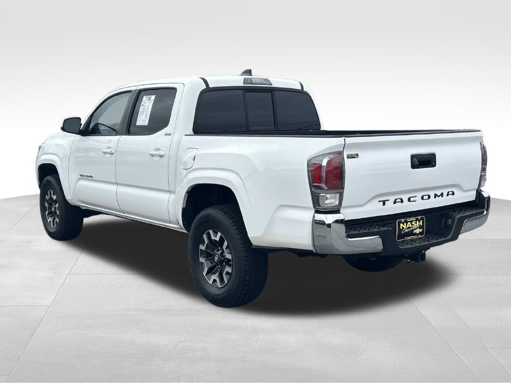 Used 2020 Toyota Tacoma SR5 RWD image 5