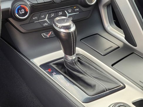 Used 2017 Chevrolet Corvette Stingray Coupe w/ 1LT image 20