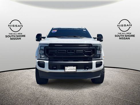Used 2022 Ford F250 Lariat w/ Black Appearance Package AWD/4WD image 2