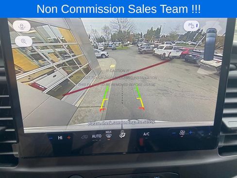 New 2026 Ford Transit 250 148 Medium Roof w/ Load Area Protection Package image 30