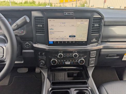 New 2026 Ford F250 Lariat image 14