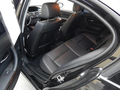 Used 2011 BMW 328i Sedan image 16