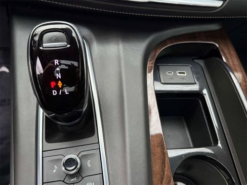 Used 2021 Cadillac Escalade Sport Platinum image 26