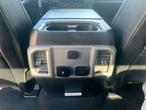 Used 2021 Ford F250 Lariat w/ Lariat Value Package AWD/4WD image 20
