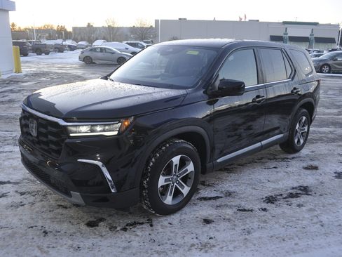 Used 2023 Honda Pilot EX-L image 3