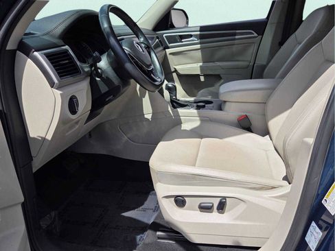 Used 2019 Volkswagen Atlas SE w/ Towing Package AWD/4WD image 7