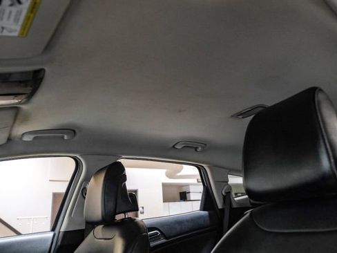 Used 2023 Kia Sportage EX image 32