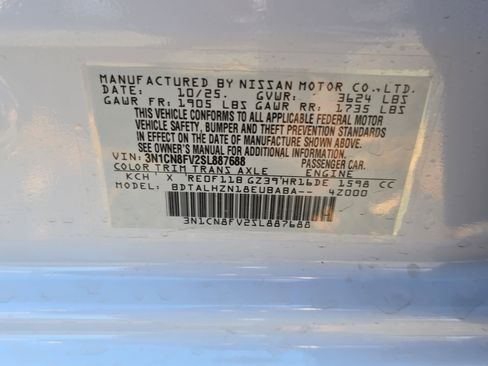 New 2025 Nissan Versa SR w/ Trunk Package image 31