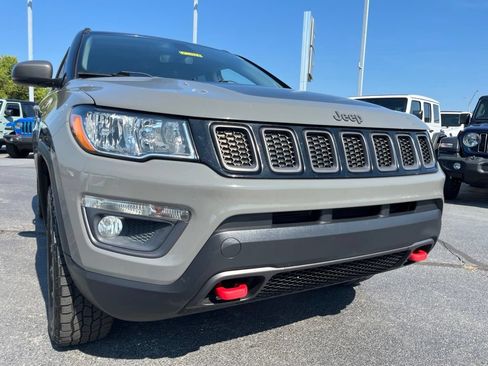 Used 2020 Jeep Compass Trailhawk AWD/4WD image 59