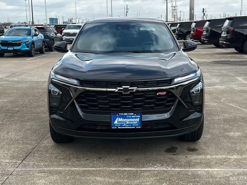 New 2026 Chevrolet Trax RS w/ Driver Confidence Package image 2