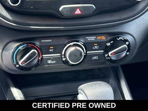Used 2025 Kia Soul LX FWD image 21