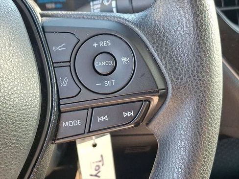 Certified 2020 Toyota Corolla LE FWD image 20