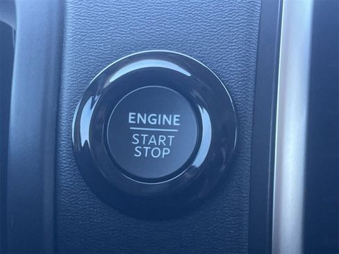 New 2025 Ford Expedition Max Active image 5