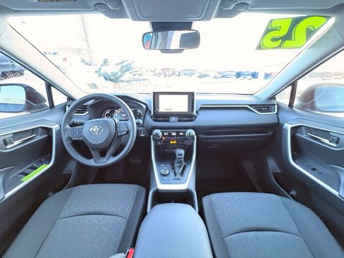 Used 2025 Toyota RAV4 XLE image 12