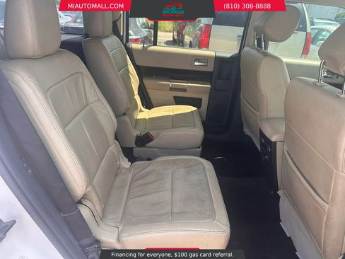 Used 2014 Ford Flex SEL w/ Equipment Group 202A FWD image 20