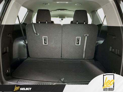 Used 2023 GMC Acadia SLE AWD/4WD image 26