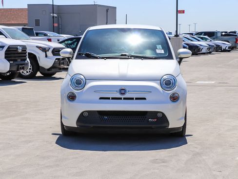 Used 2016 FIAT 500 e FWD image 2