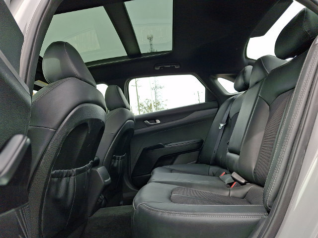 Used 2024 Kia K5 GT-Line AWD/4WD image 10
