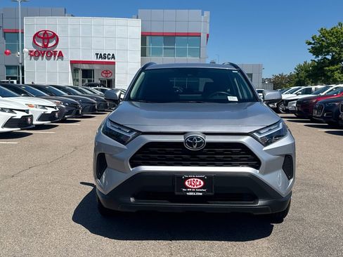 Used 2025 Toyota RAV4 XLE w/ Weather Package AWD/4WD image 2