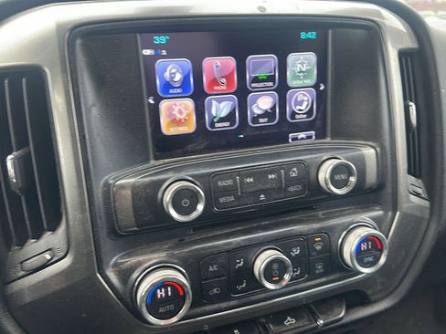 Used 2018 Chevrolet Silverado 1500 LT w/ LT Eassist Package image 14