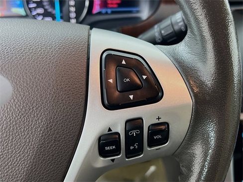 Used 2011 Ford Edge Limited w/ 301A Rapid Spec Order Code image 31