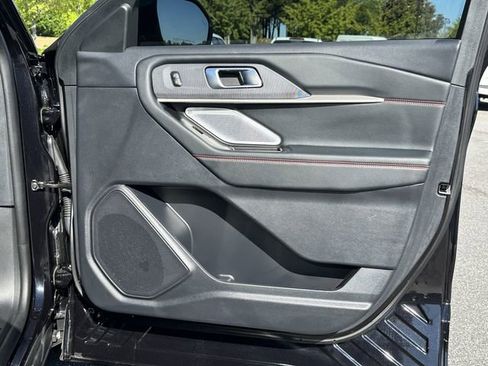 Used 2025 Ford Explorer ST w/ Sun And Sound Package AWD/4WD image 15