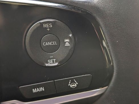 Used 2019 Honda Pilot Touring image 15