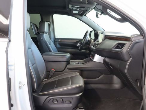 Used 2023 Chevrolet Tahoe Premier w/ Advanced Technology Package image 23