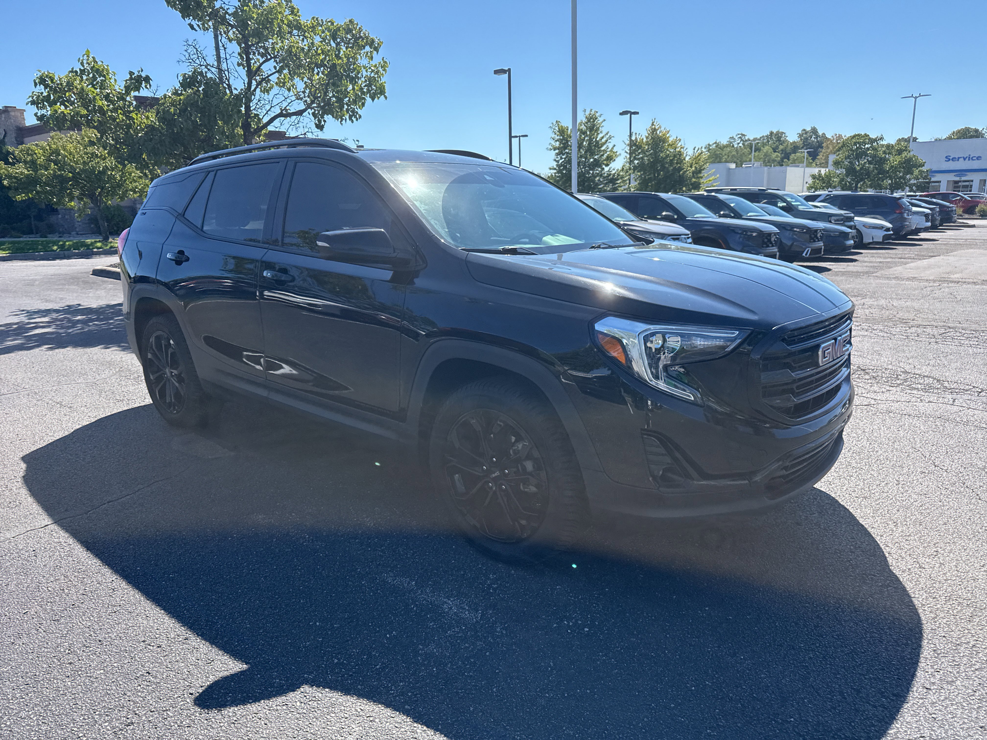 Used 2021 GMC Terrain SLT w/ Infotainment Package II AWD/4WD image 23