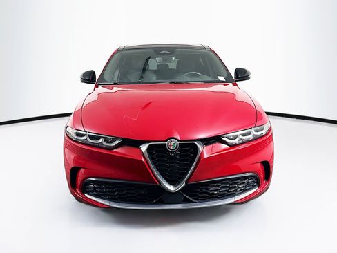 Used 2024 Alfa Romeo Tonale Ti w/ Active Assist Package AWD/4WD image 2