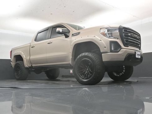 Used 2021 GMC Sierra 1500 AT4 w/ AT4 Premium Package AWD/4WD image 47
