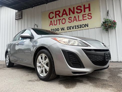 Used 2010 MAZDA MAZDA3 i Touring FWD image 1