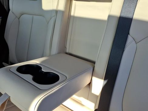 New 2025 Jeep Grand Cherokee Limited image 32